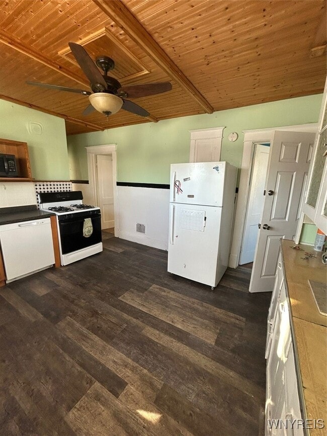 Building Photo - 5 Humphrey Rd