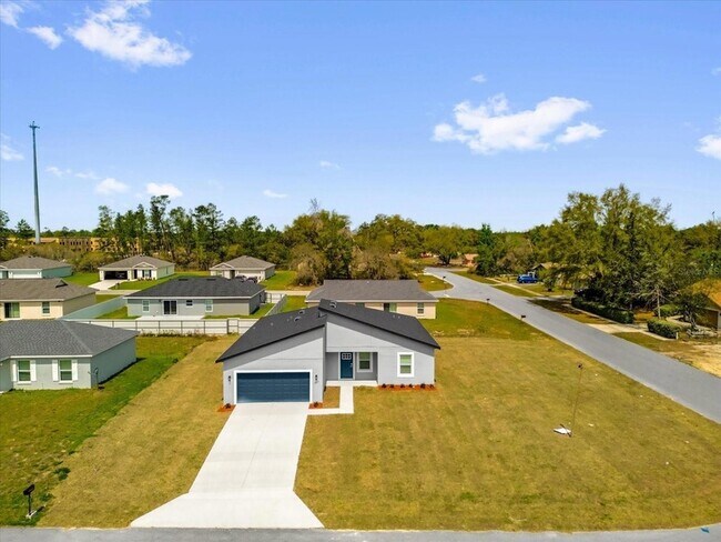 Building Photo - 3935 SW 151st Pl