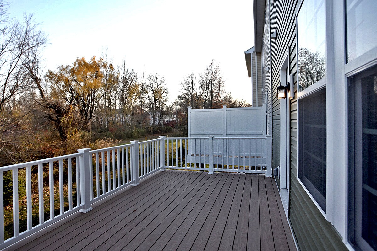 Rear Deck - 1720 Beacon Ln