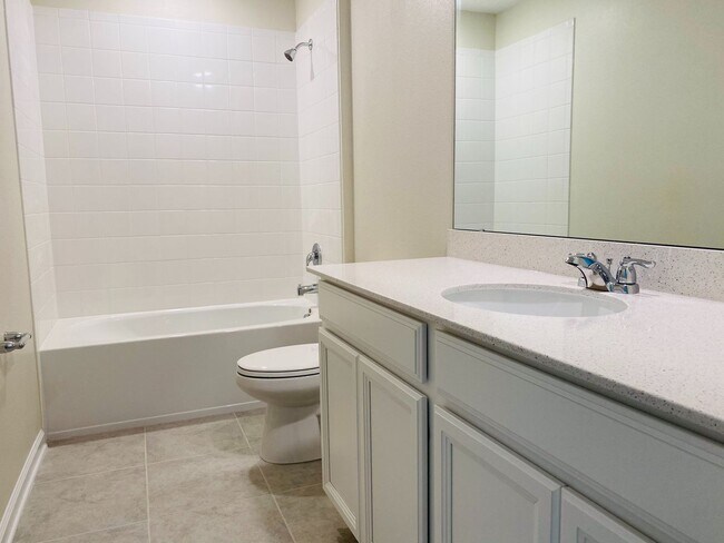 Building Photo - Awesome House at Sawgrass Bay for Rent