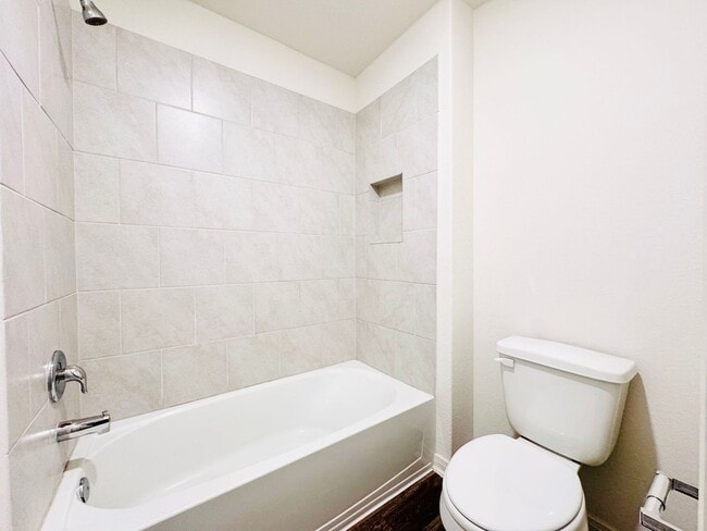 Building Photo - Beautiful Home in Converse!