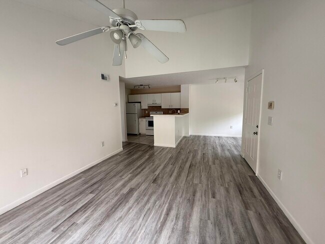 Building Photo - 1721 Village Blvd