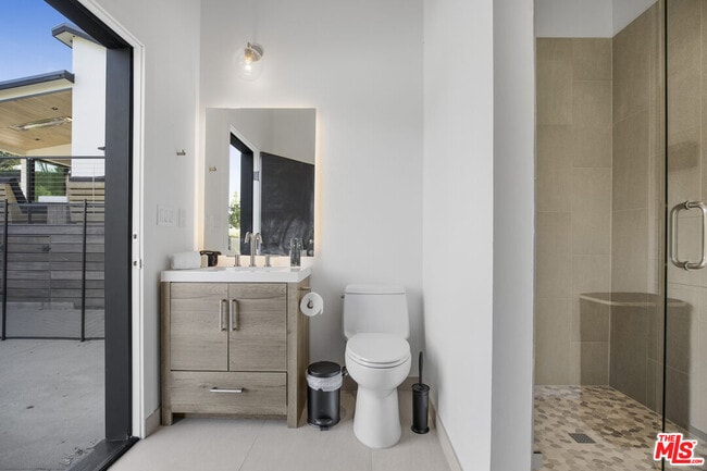 Building Photo - 1754 Lechusa Rd