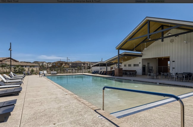 Building Photo - *Like Brand New Luxurious Modern 3 Bedroom 2 Bath Townhome in Warner Meadows!**