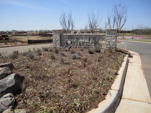 Building Photo - 2813 Sunberry Way