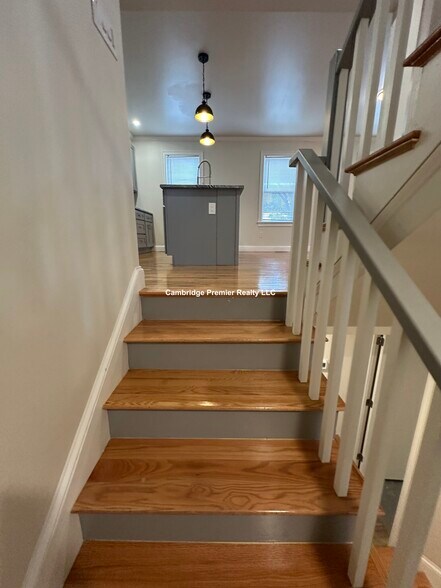 Building Photo - 96 Willis Ave