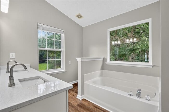 Building Photo - 4554 Darrowby Dr