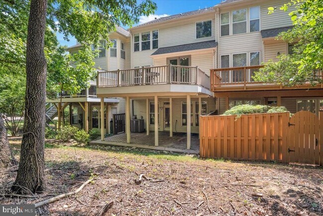 Building Photo - 47698 Loweland Terrace