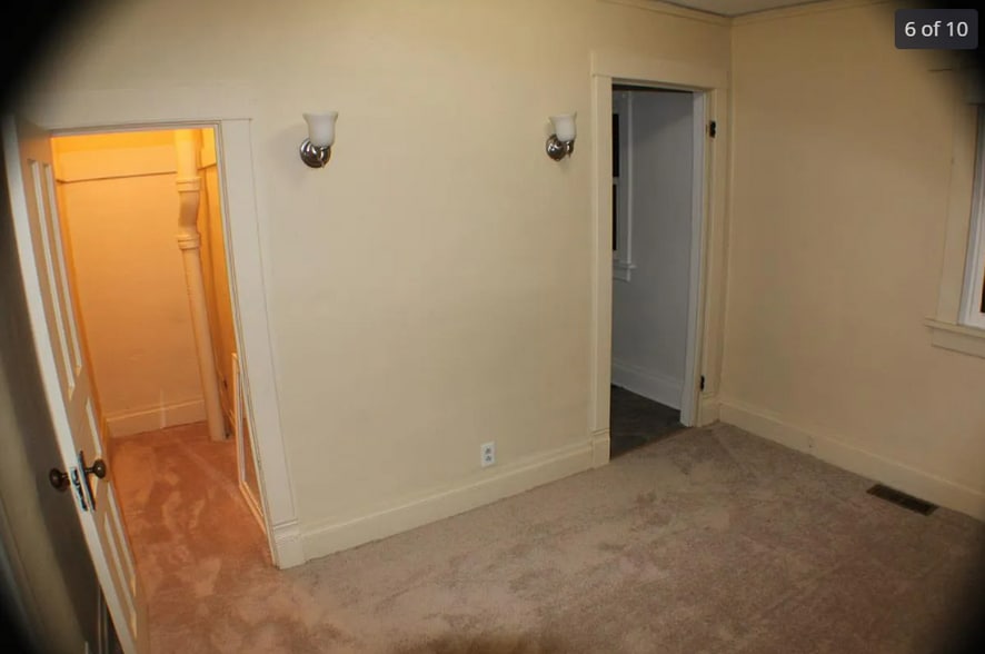 Building Photo - 121 west 8th Street