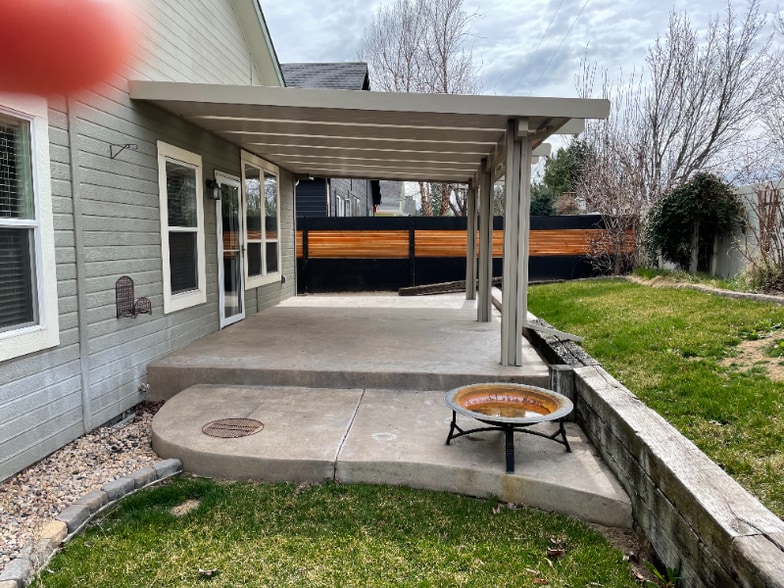 Building Photo - 2263 N Eagle Creek Ln