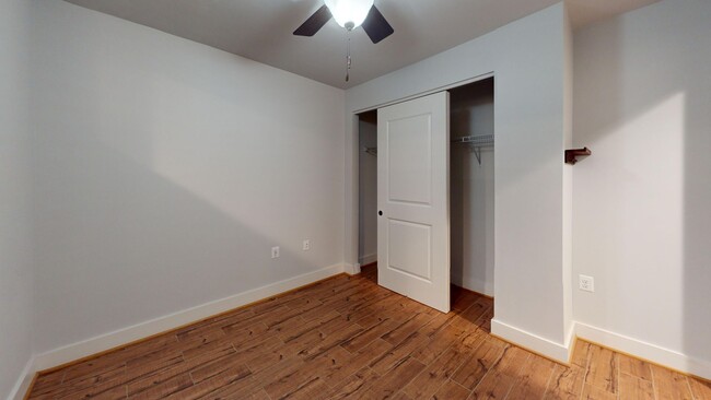 Building Photo - Georgia Ave Spacious One Bedroom W/Private...