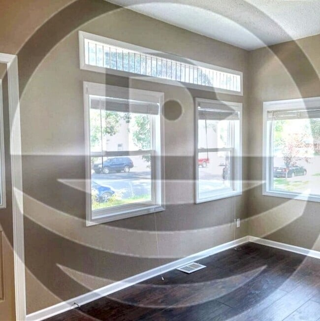 Building Photo - 1018 14th St