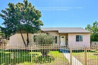 Building Photo - 13946 Terra Bella St