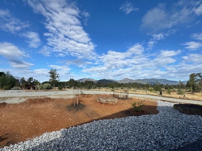 Building Photo - Breathtaking Views – Brand New 2 Bed, 1.5 Bath Home for Rent!  Available Nov 1st | Mt. Bally | Mt...