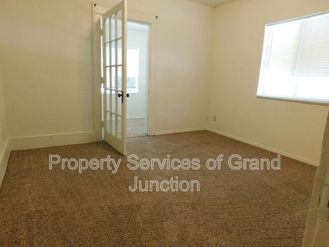Building Photo - 140 Gunnison Ave