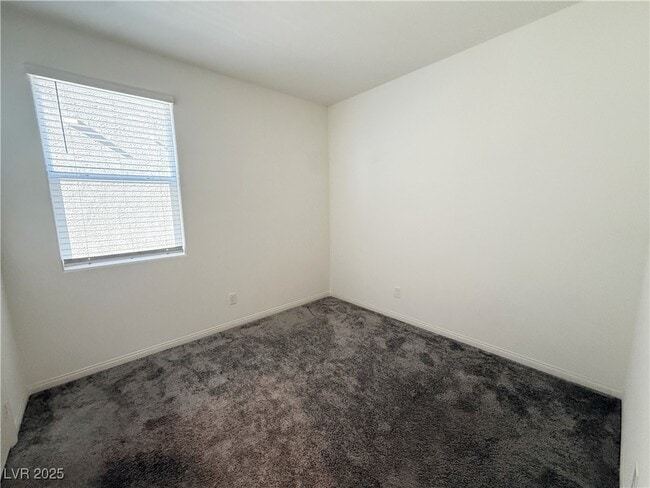 Building Photo - 8011 Cavazzo Ave