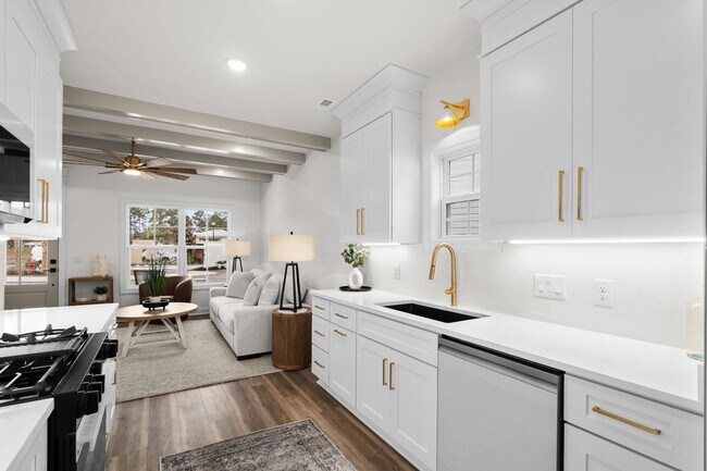 Building Photo - 113 ARBOR RIDGE CIR