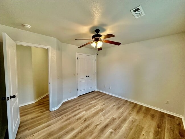 Building Photo - 441 Sorrento Dr