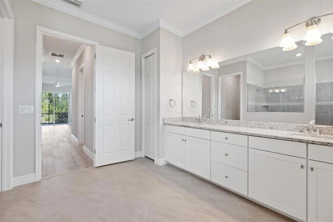 Building Photo - 14500 Ponce De Leon Trl