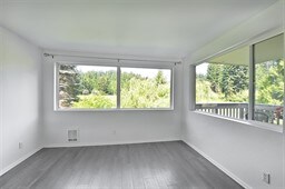 Building Photo - 2 Marigold Dr