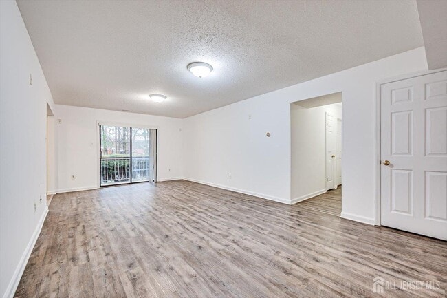 Building Photo - 1116 Edison Glen Terrace