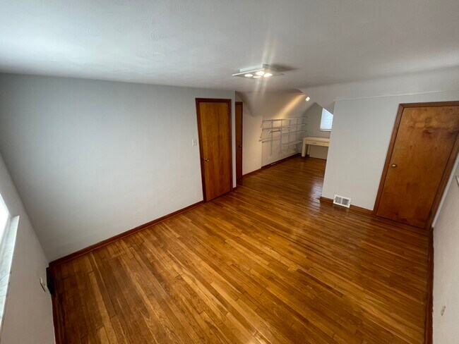 Master bedroom. - 1630 Fiat St