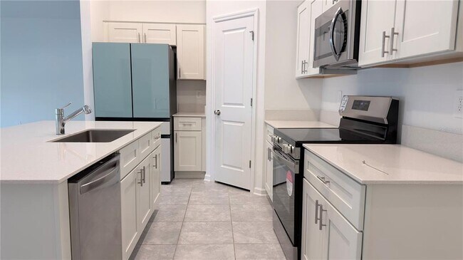 Building Photo - 1129 Deepwater Cir