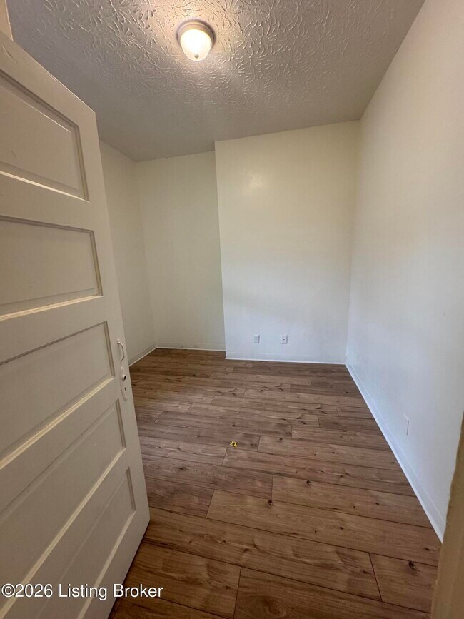 Building Photo - 3860 Southern Pkwy