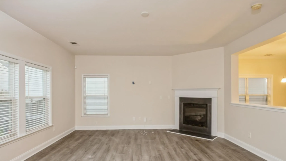 Building Photo - 6635 Ruth Ferrell Ct
