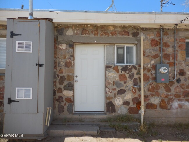 Building Photo - 8314 Mercury St