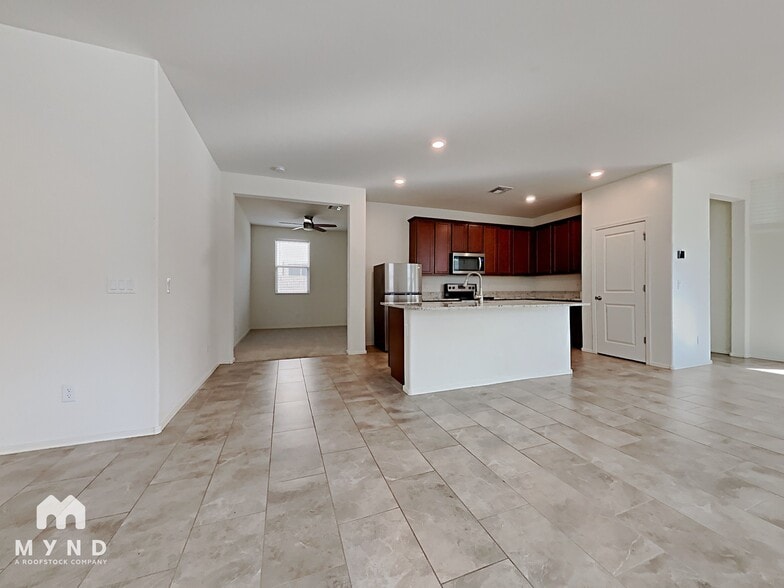 Building Photo - 25541 W Milada Dr