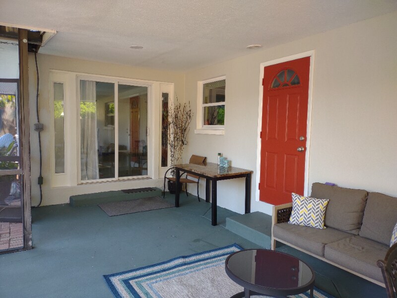 Building Photo - 2754 Renatta Dr