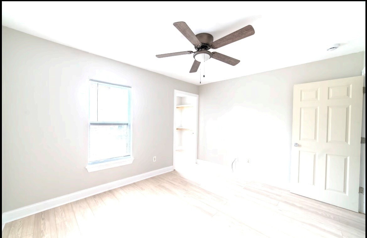 Upstairs Bedroom 1 - 1526 Lake Calais Ct