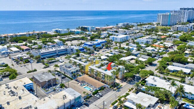Building Photo - 4332 Sea Grape Dr
