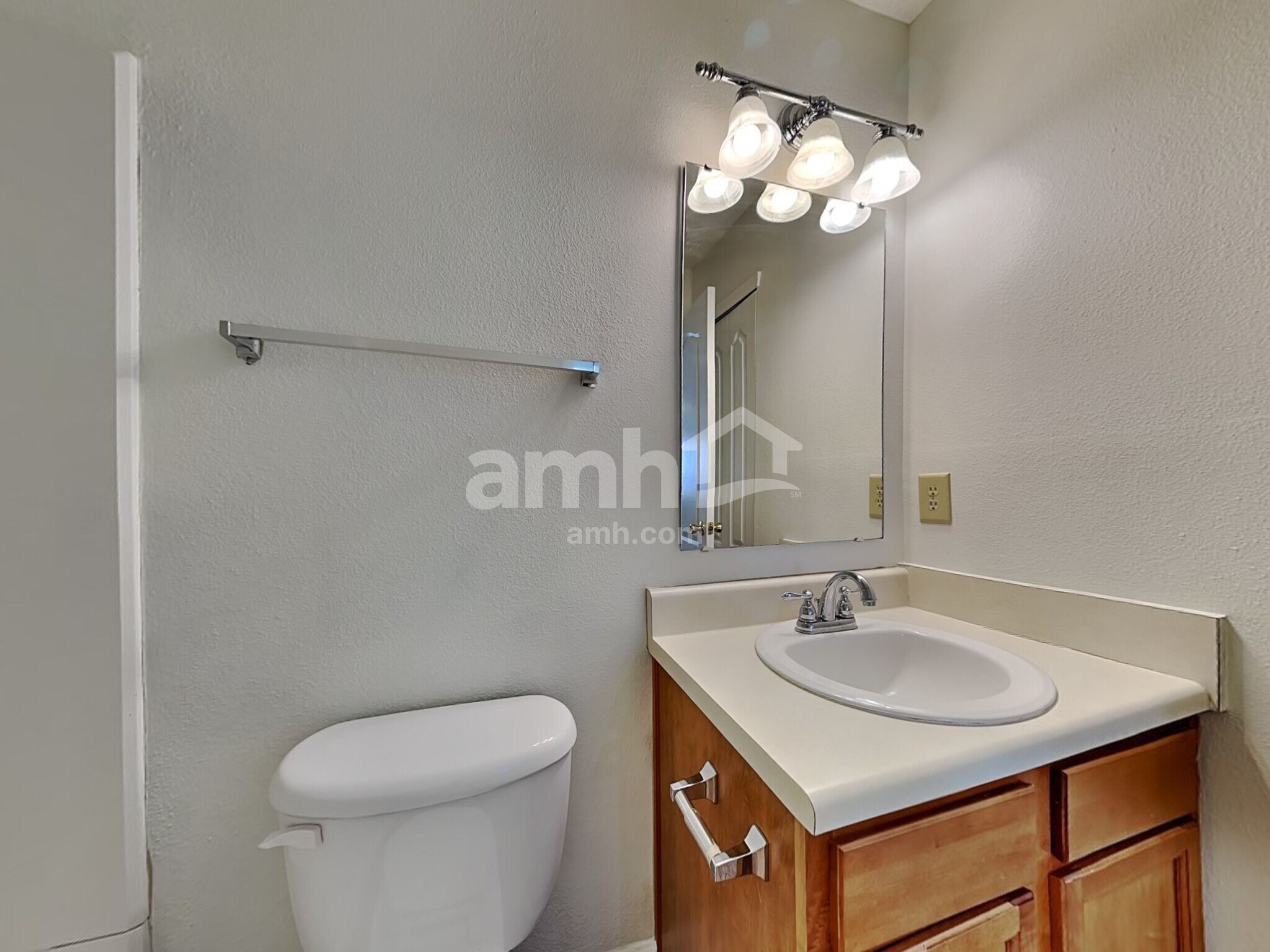 Building Photo - 1456 Prairie Valley Dr