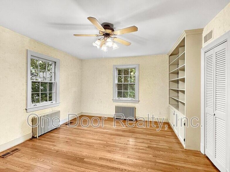 Building Photo - 307 Indian Springs Rd