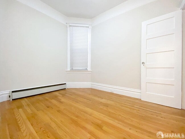 Building Photo - 527 Union St