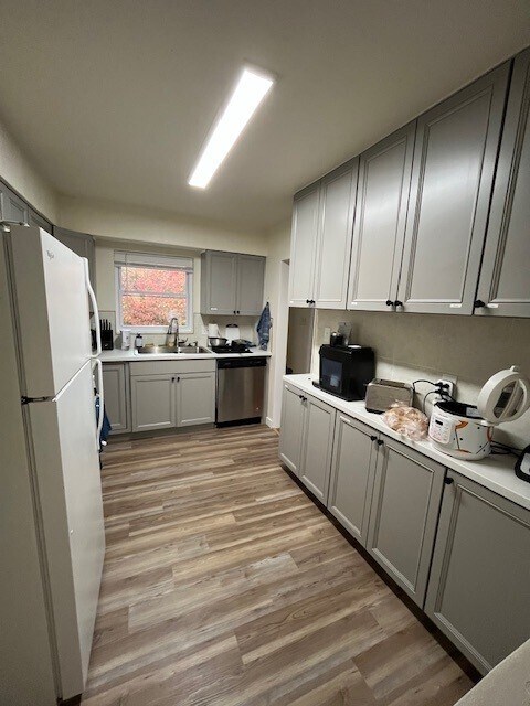 Building Photo - 9 Unger Ln