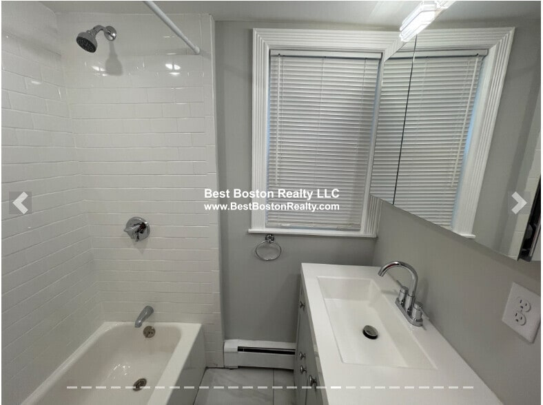 Building Photo - 309 Highland Ave