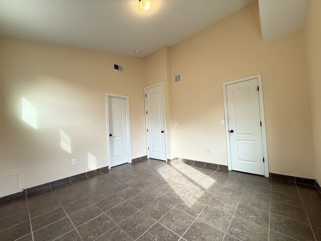 Building Photo - 13136 Freshford