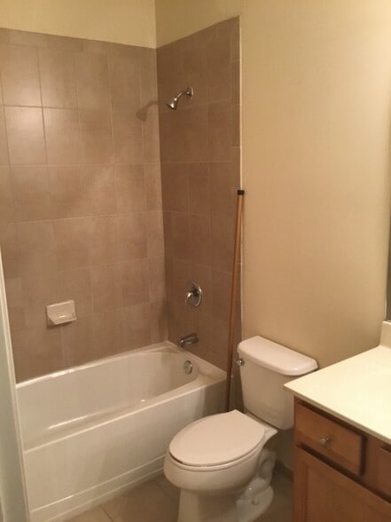 2023 photos as reference - 3370 W 90th St