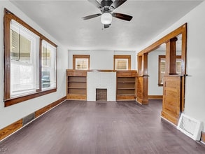 Building Photo - 908 Dayton St