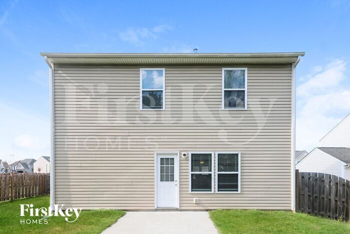 Building Photo - 14435 Lake Crossing Dr