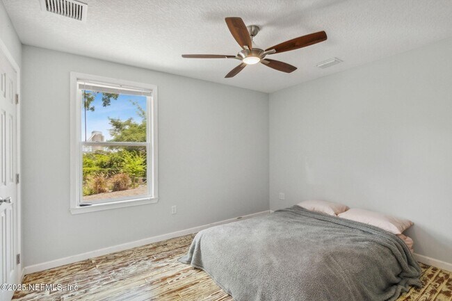 Building Photo - 412 Escambia St