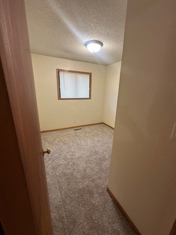 Building Photo - 508 Keystone Ave