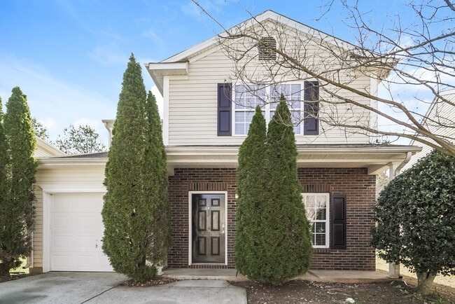 Building Photo - 2527 Buckleigh Dr