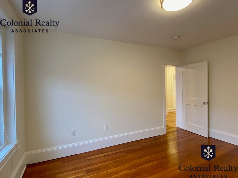 Building Photo - 83 Harvard St