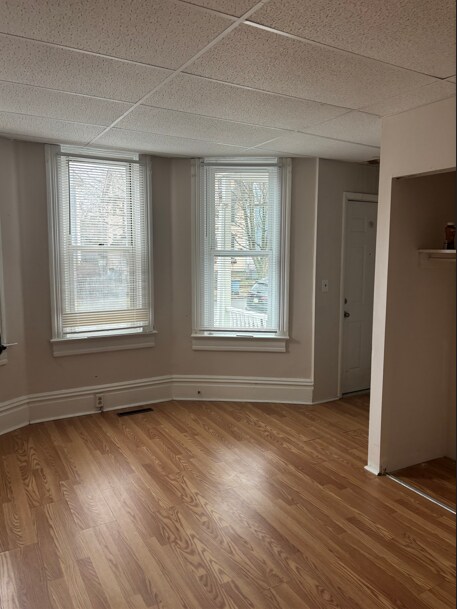 Family Room - 405 Franklin St