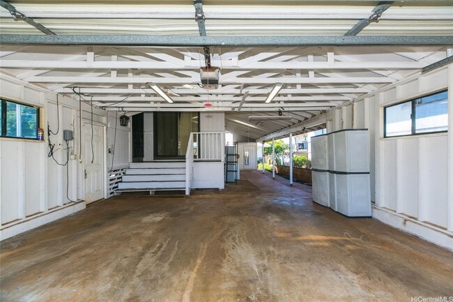 Building Photo - 730 6th Ave