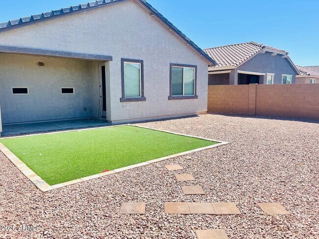 Building Photo - 3730 S 64th Dr